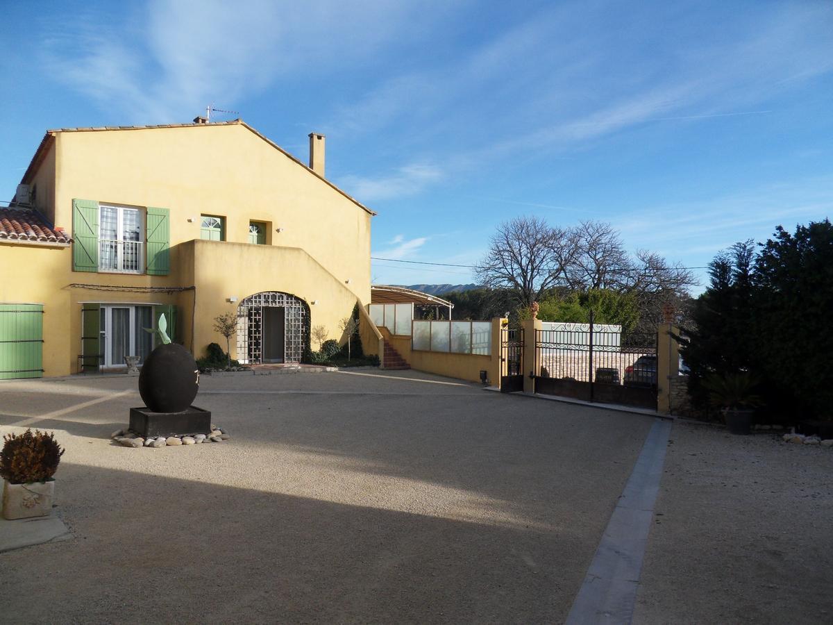 مبيت وإفطار فينيليس Domaine De L'Olibaou المظهر الخارجي الصورة